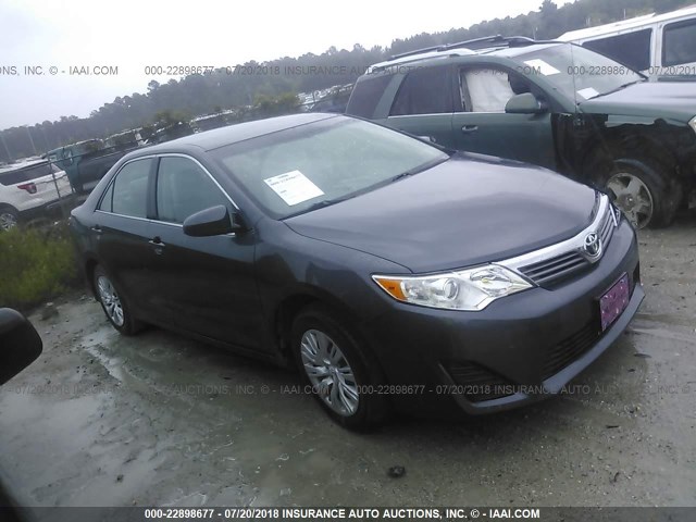 4T1BF1FK7CU613148 - 2012 TOYOTA CAMRY SE/LE/XLE 灰色 照片 1