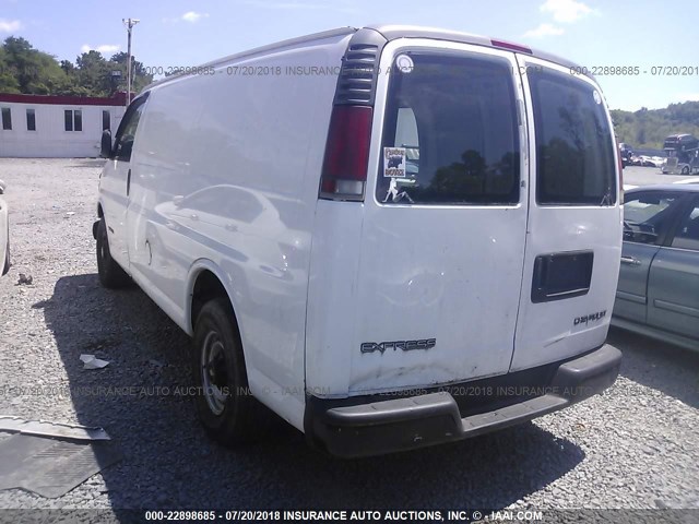 1GCHG35R3Y1218754 - 2000 CHEVROLET EXPRESS G3500  WHITE photo 3