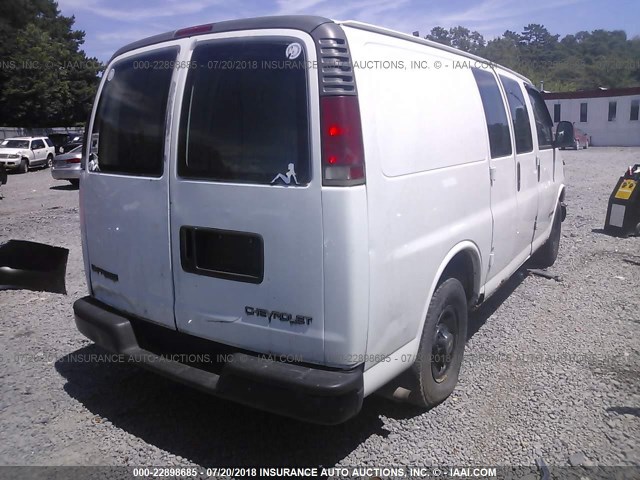 1GCHG35R3Y1218754 - 2000 CHEVROLET EXPRESS G3500  WHITE photo 4