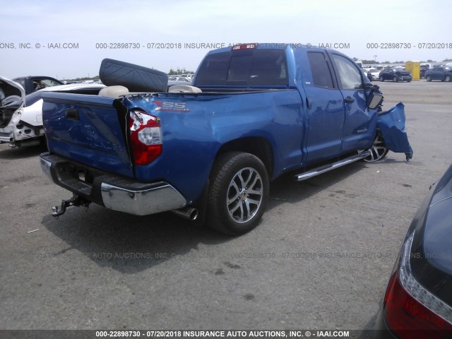 5TFRM5F17JX125157 - 2018 TOYOTA TUNDRA DOUBLE CAB SR/SR5 BLUE photo 4
