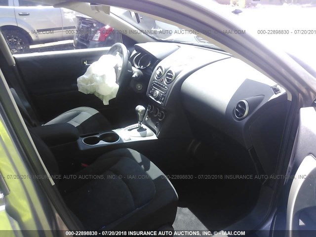 JN8AS5MT4DW025250 - 2013 NISSAN ROGUE S/SV GRAY photo 5