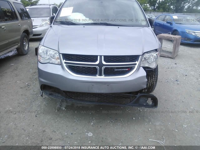 2C4RDGBG8DR792442 - 2013 DODGE GRAND CARAVAN SE SILVER photo 6