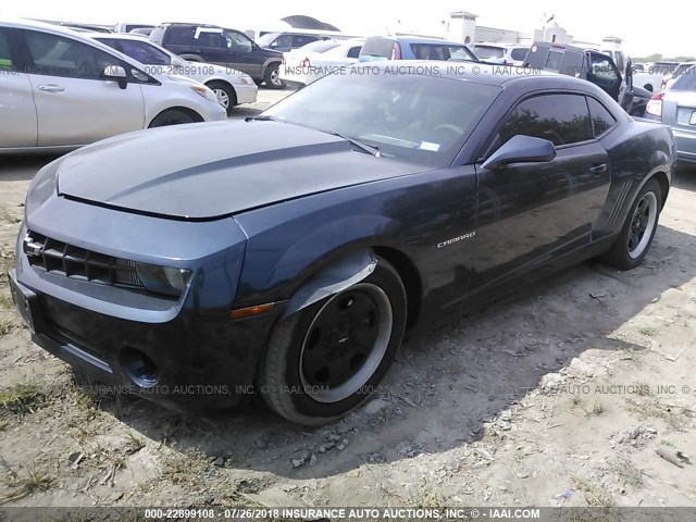 2G1FA1E36D9129932 - 2013 CHEVROLET CAMARO LS BLUE photo 2