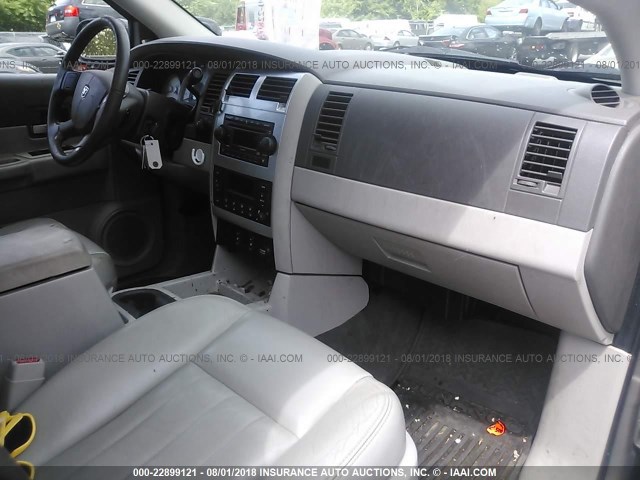 1D4HB58D45F544560 - 2005 DODGE DURANGO LIMITED BEIGE photo 5