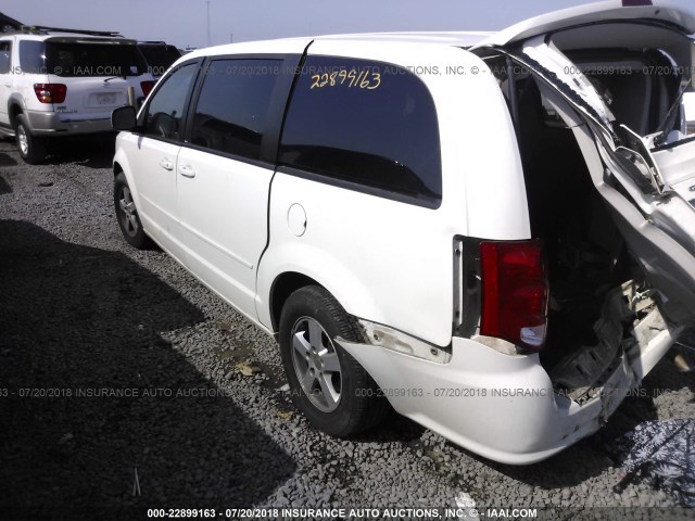 2D4RN3DG5BR628195 - 2011 DODGE GRAND CARAVAN MAINSTREET WHITE photo 3