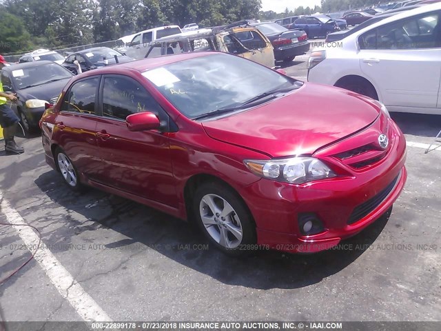 5YFBU4EE7DP197513 - 2013 TOYOTA COROLLA S/LE RED photo 1