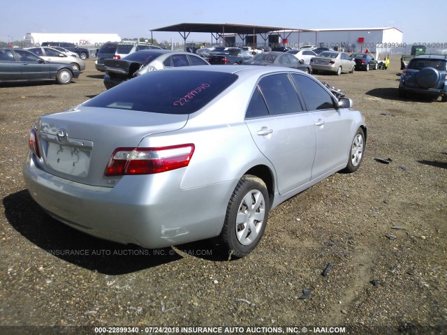 4T1BE46KX7U059467 - 2007 TOYOTA CAMRY NEW GENERAT CE/LE/XLE/SE SILVER photo 4