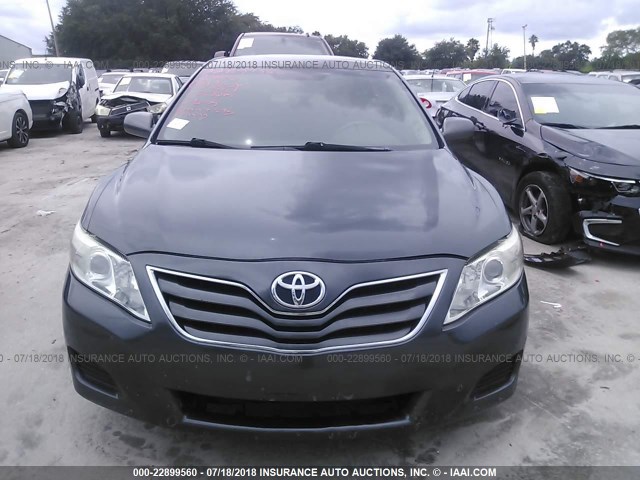 4T1BF3EK7AU073049 - 2010 TOYOTA CAMRY SE/LE/XLE 灰色 照片 6