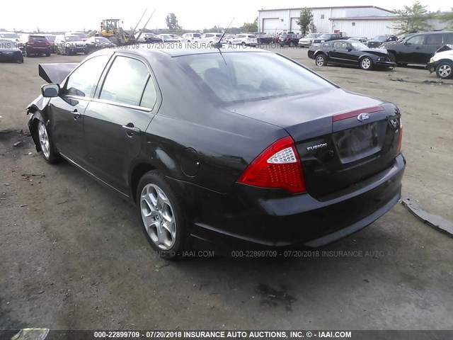 3FAHP0HA2AR239147 - 2010 FORD FUSION SE BLACK photo 3