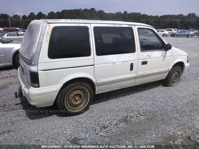 2B4GH2531RR733633 - 1994 DODGE CARAVAN WHITE photo 4