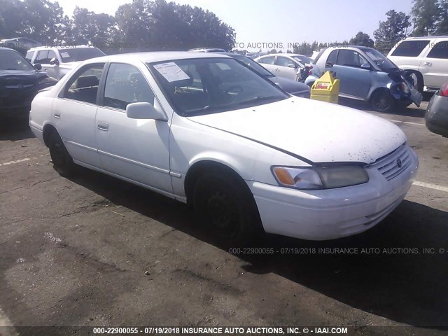 4T1BG22K2XU891132 - 1999 TOYOTA CAMRY CE/LE/XLE თეთრი ფოტო 1