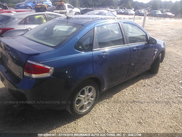 1FAHP35N98W138770 - 2008 FORD FOCUS SE/SEL/SES BLUE photo 4