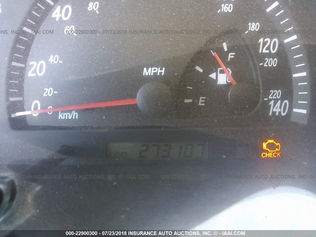 JTDBE32K140273688 - 2004 TOYOTA CAMRY LE/XLE GOLD photo 7