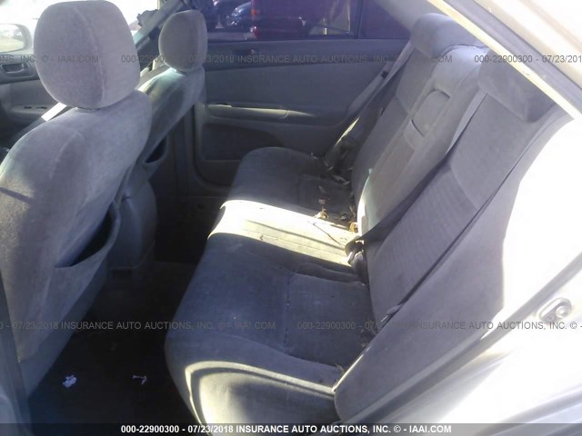 JTDBE32K140273688 - 2004 TOYOTA CAMRY LE/XLE GOLD photo 8