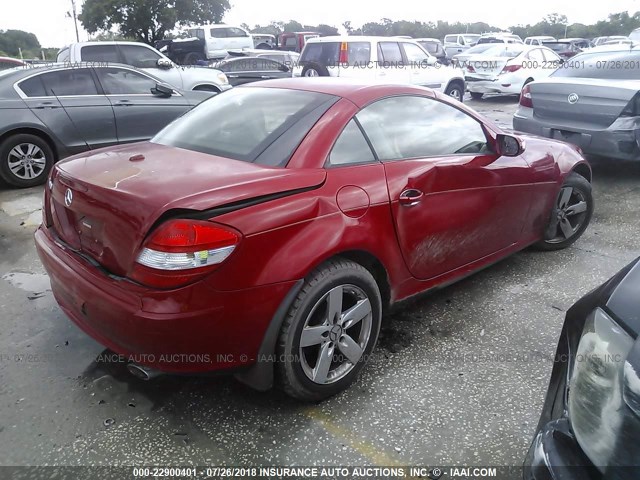 WDBWK54F88F178150 - 2008 MERCEDES-BENZ SLK 280 RED photo 4