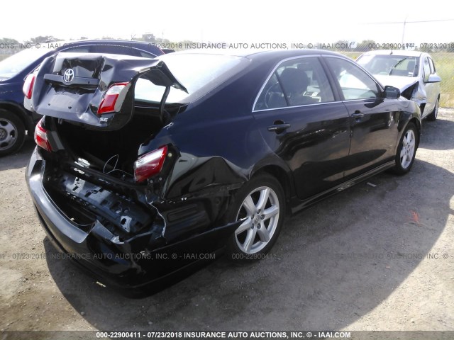 4T1BK46K17U529992 - 2007 TOYOTA CAMRY NEW GENERAT LE/XLE/SE BLACK photo 4