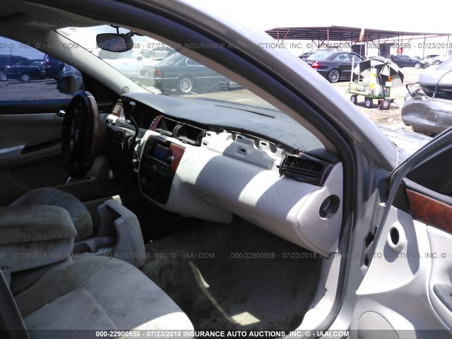 2G1WT58N979279598 - 2007 CHEVROLET IMPALA LT SILVER photo 5