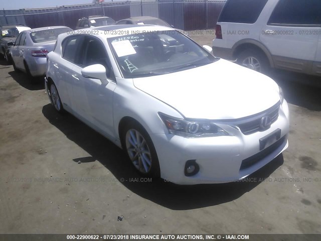 JTHKD5BHXD2161039 - 2013 LEXUS CT 200 WHITE photo 1