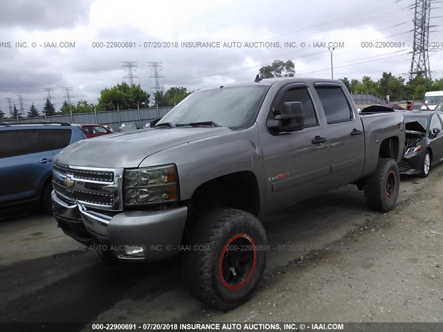 3GCEK13Y37G549091 - 2007 CHEVROLET SILVERADO K1500 CREW CAB GRAY photo 2