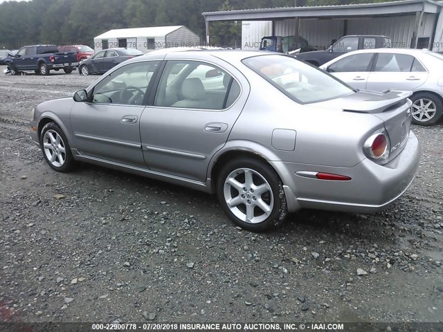 JN1DA31D02T405166 - 2002 NISSAN MAXIMA GLE/GXE/SE SILVER photo 3