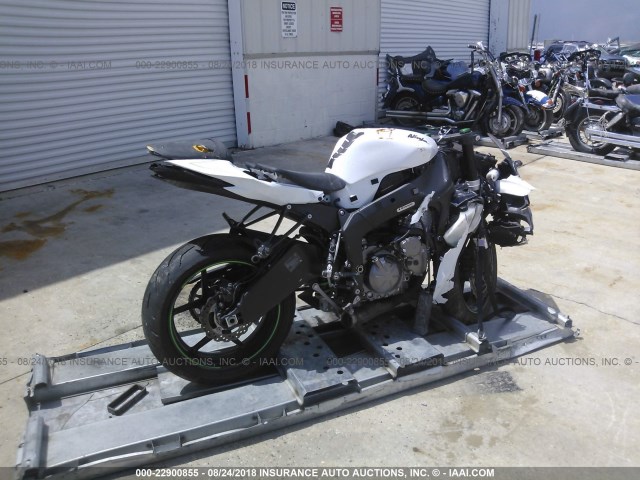 JKBZXJF18HA012207 - 2017 KAWASAKI ZX636 F WHITE photo 4