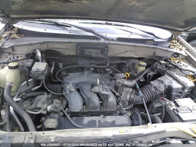 4F2YU08122KM45822 - 2002 MAZDA TRIBUTE LX/ES 银色 照片 10