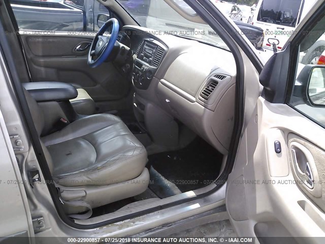 4F2YU08122KM45822 - 2002 MAZDA TRIBUTE LX/ES 银色 照片 5