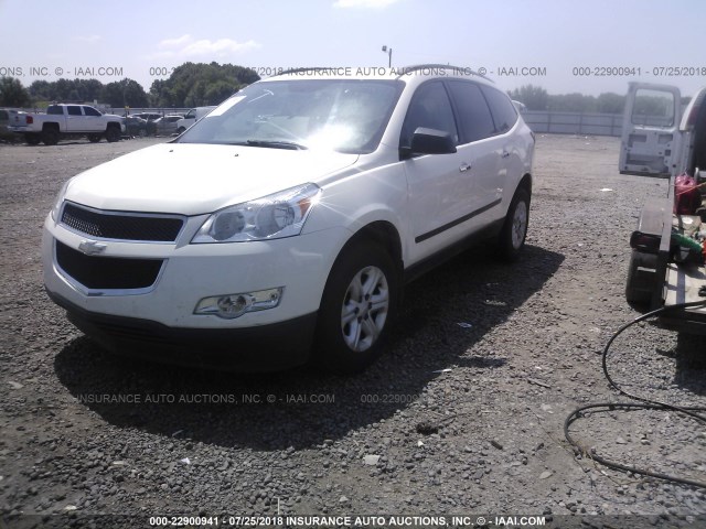 1GNKRFED5CJ164864 - 2012 CHEVROLET TRAVERSE LS WHITE photo 2