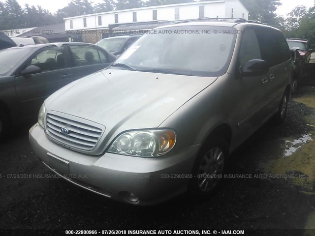 KNDUP131236446692 - 2003 KIA SEDONA EX/LX GOLD photo 2