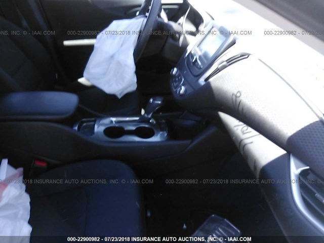 1G1ZB5ST8GF341619 - 2016 CHEVROLET MALIBU LS თეთრი ფოტო 5