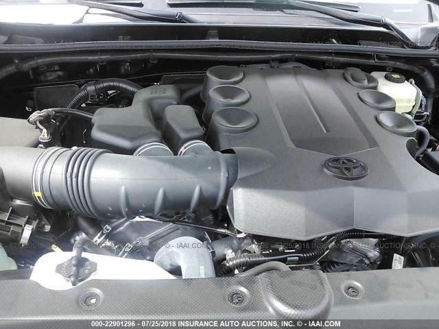 JTEBU5JR0J5537037 - 2018 TOYOTA 4RUNNER SR5 PREM/LTDL/TRAIL/TRD BLACK photo 10