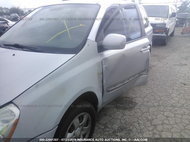 KNDMB133276126004 - 2007 KIA SEDONA EX/LX GRAY photo 6