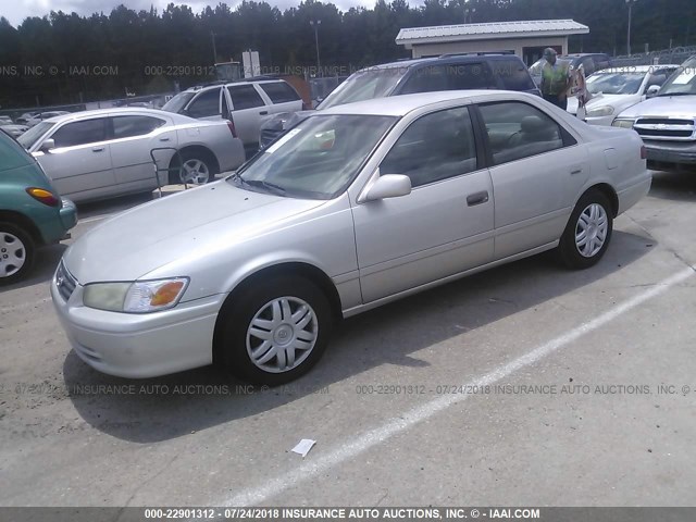 4T1BG22K91U117189 - 2001 TOYOTA CAMRY CE/LE/XLE SILVER photo 2