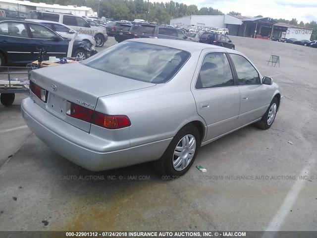 4T1BG22K91U117189 - 2001 TOYOTA CAMRY CE/LE/XLE ვერცხლისფერი ფოტო 4