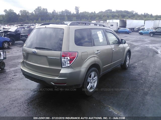 JF2SH63649H787541 - 2009 SUBARU FORESTER 2.5X PREMIUM BEIGE photo 4