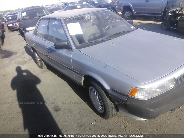 JT2SV21E2H3137587 - 1987 TOYOTA CAMRY DLX 银色 照片 6