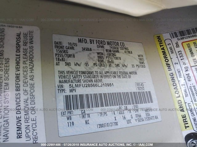 5LMFU28566LJ10951 - 2006 LINCOLN NAVIGATOR თეთრი ფოტო 9