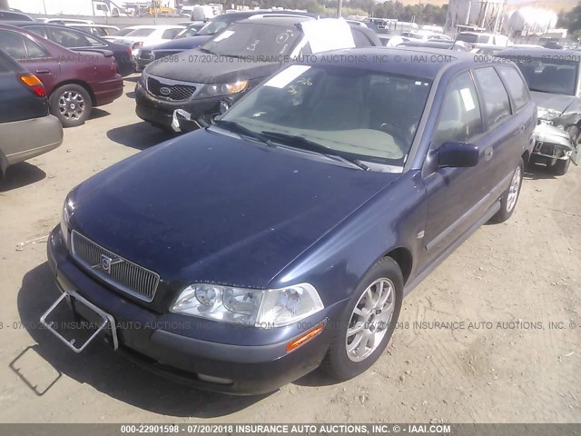 YV1VW29511F621447 - 2001 VOLVO V40 1.9T Navy photo 2
