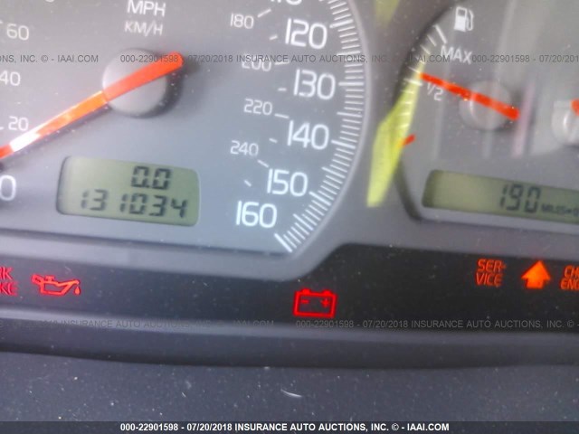 YV1VW29511F621447 - 2001 VOLVO V40 1.9T Navy photo 7