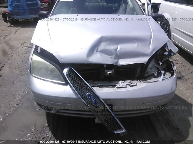 1FAHP34NX7W236058 - 2007 FORD FOCUS ZX4/S/SE/SES 银色 照片 6