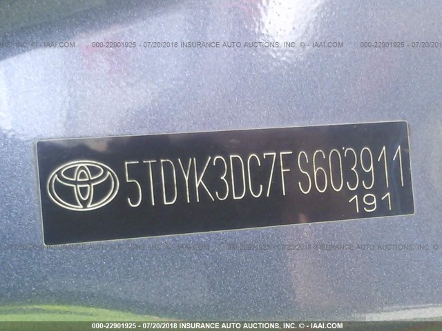 5TDYK3DC7FS603911 - 2015 TOYOTA SIENNA XLE/LIMITED BLUE photo 9