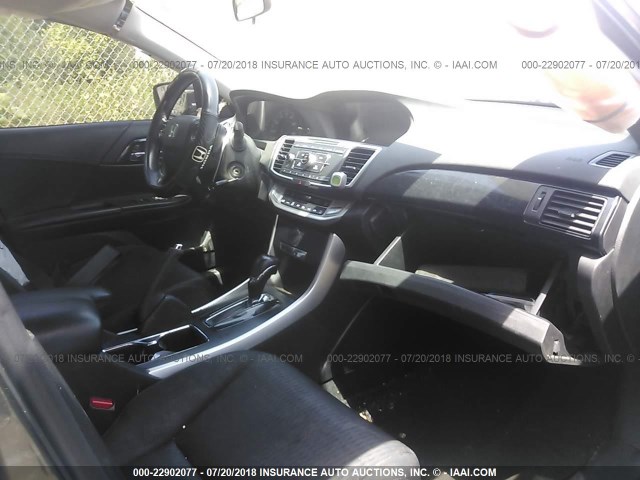 1HGCR2F55DA025396 - 2013 HONDA ACCORD SPORT GRAY photo 5