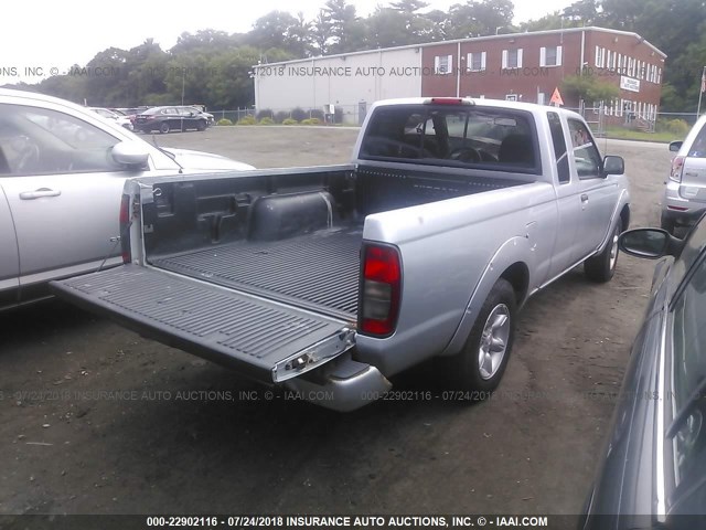1N6DD26S02C309752 - 2002 NISSAN FRONTIER KING CAB XE SILVER photo 4