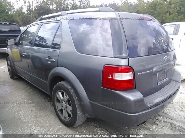 1FMDK03116GA48795 - 2006 FORD FREESTYLE LIMITED GRAY photo 3