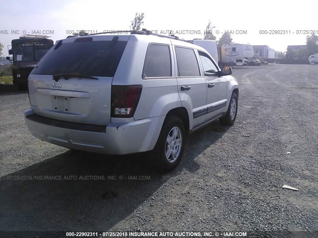 1J4GS48K06C348582 - 2006 JEEP GRAND CHEROKEE LAREDO/COLUMBIA/FREEDOM 银色 照片 4