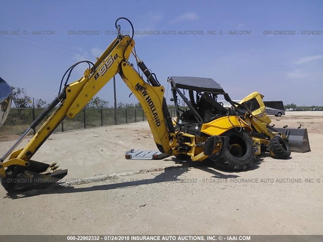 FNH0B95BNBHH04974 - 2012 NEW HOLLAND OTHER  YELLOW photo 4
