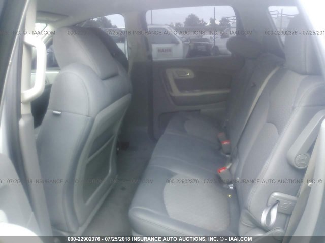 1GNKVEED1BJ181259 - 2011 CHEVROLET TRAVERSE LS SILVER photo 8