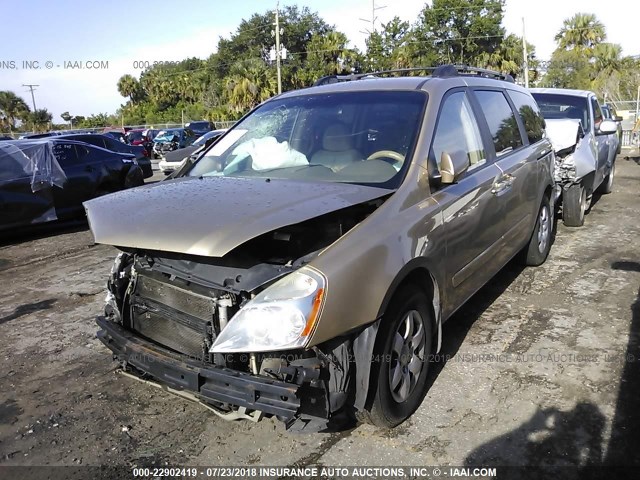 KNDMB233566043056 - 2006 KIA SEDONA EX/LX GOLD photo 2