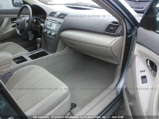 4T1BE46K59U886795 - 2009 TOYOTA CAMRY SE/LE/XLE ტურკოუსი ფოტო 5