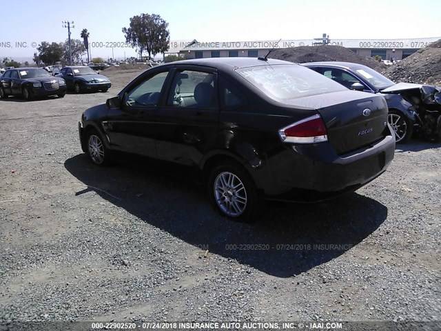 1FAHP35N88W144723 - 2008 FORD FOCUS SE/SEL/SES BLACK photo 3